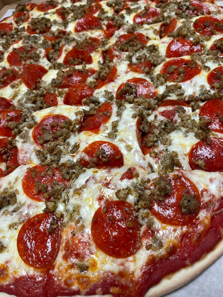 Jac & Do's Pizza ( Tiffin, Oh )